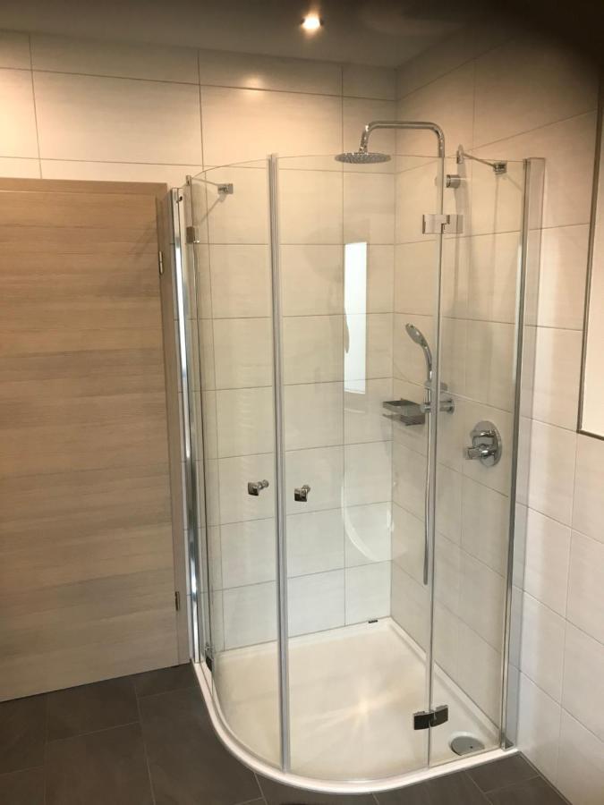 Ferienwohnung " Wein Unter Palmen " Neumagen-Dhron Exterior foto