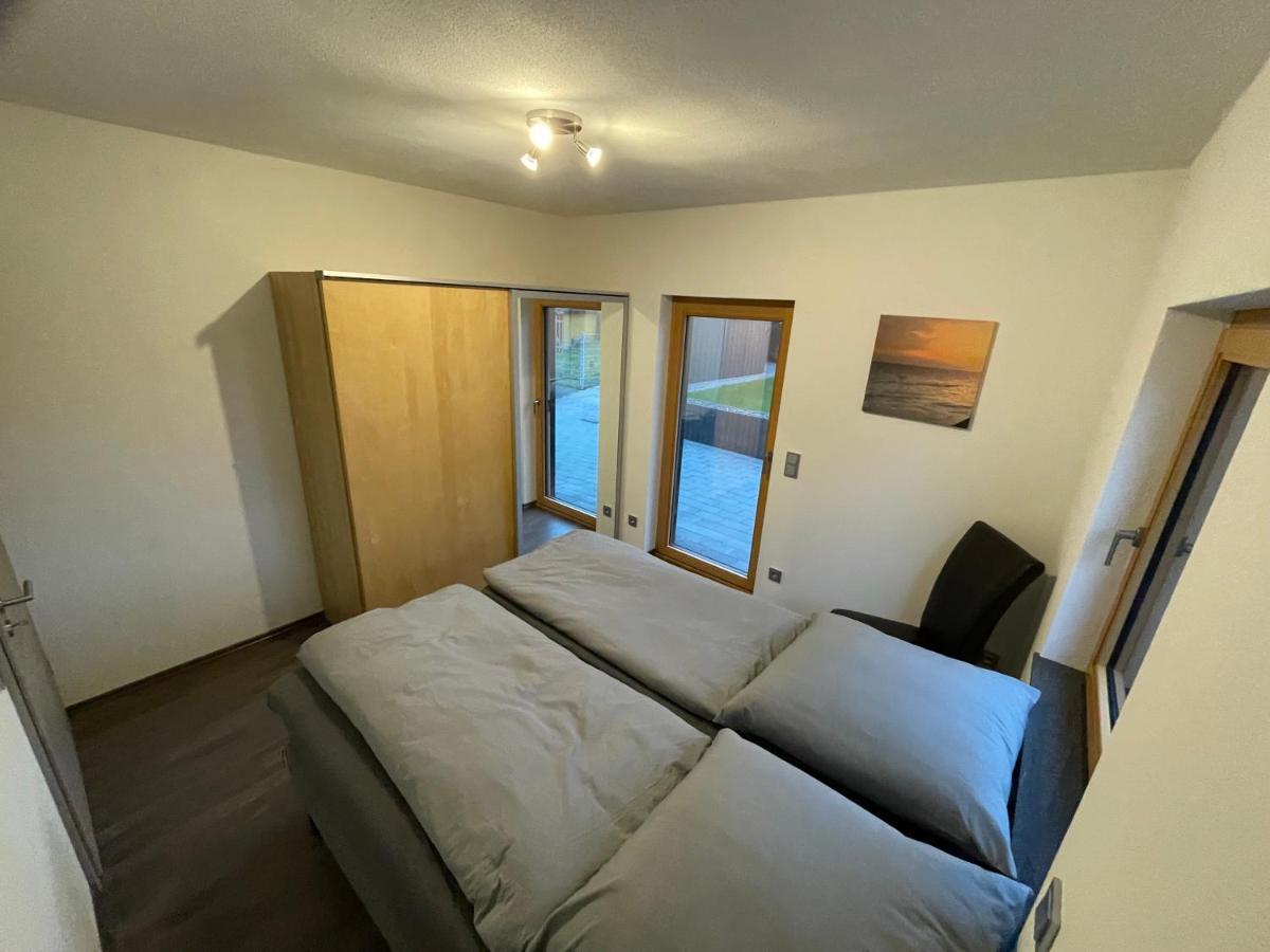 Ferienwohnung " Wein Unter Palmen " Neumagen-Dhron Exterior foto