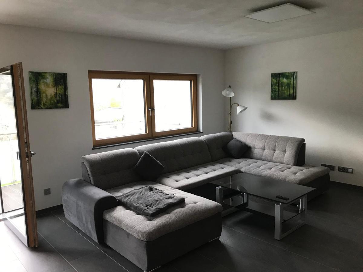 Ferienwohnung " Wein Unter Palmen " Neumagen-Dhron Exterior foto